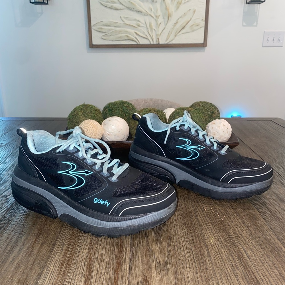Gravity Defyer Shoes